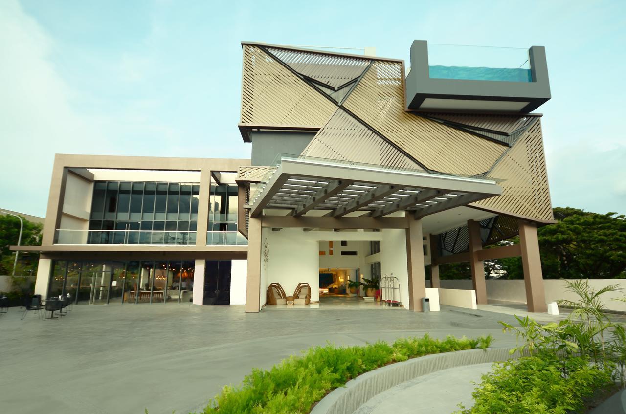 Hue Hotels And Resorts Puerto Princesa Managed By Hii Ngoại thất bức ảnh